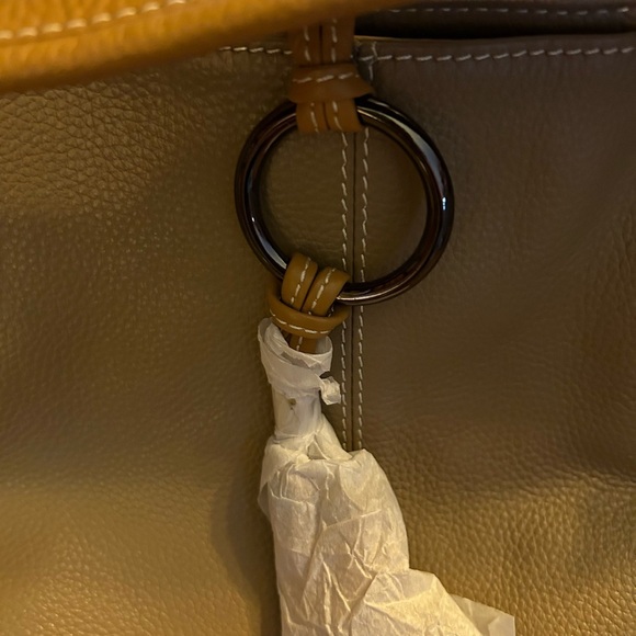 Cavalieri Vera Pelle Shades of Tan Tassel Leather Shoulder Bag NWT!! - Picture 2 of 15